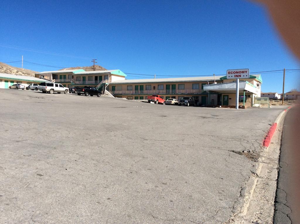 Economy Inn Tonopah Bagian luar foto